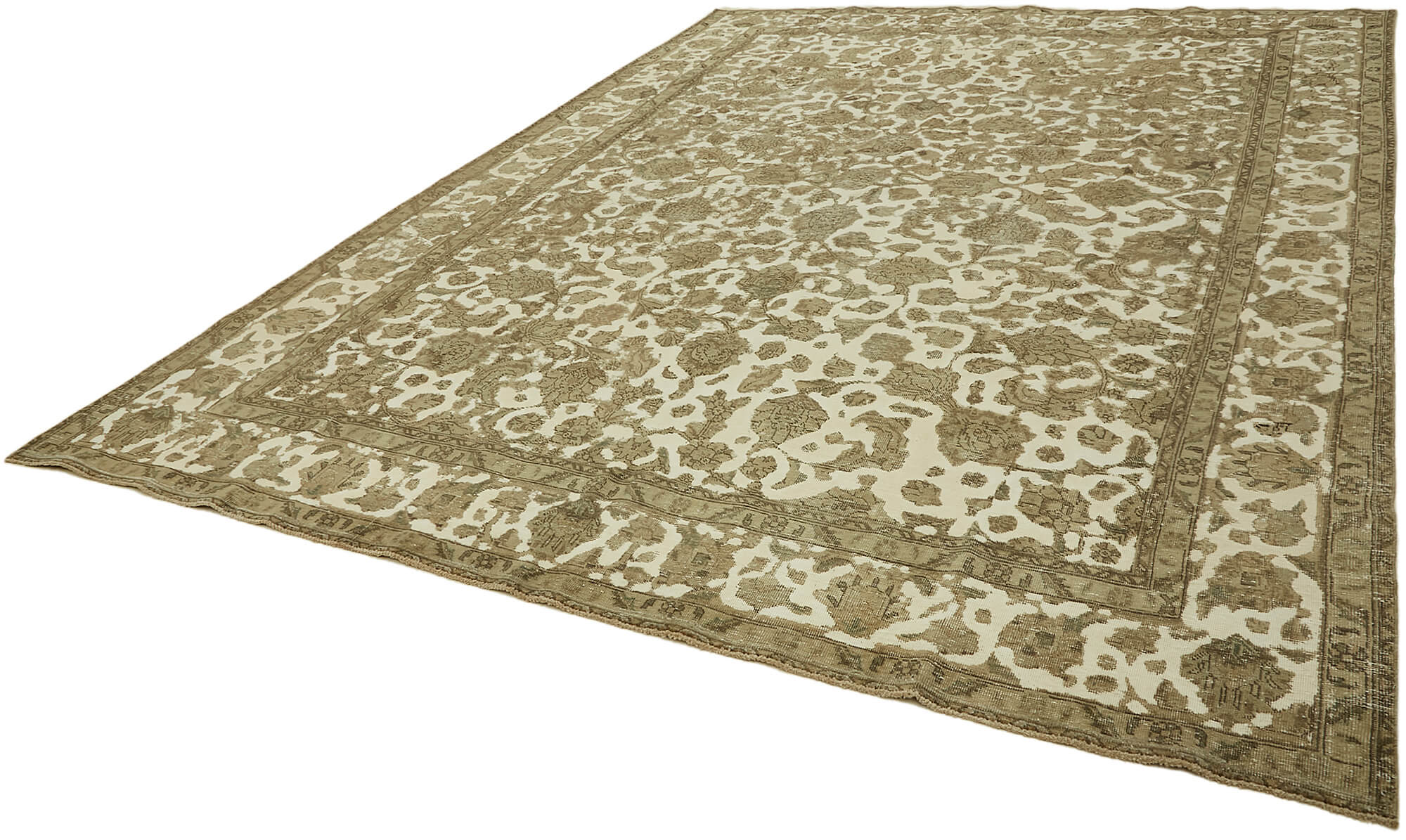 Collection of 9' 9'' x 13' 1'' Vintage Hand-Knotted Rug in a gallery layout