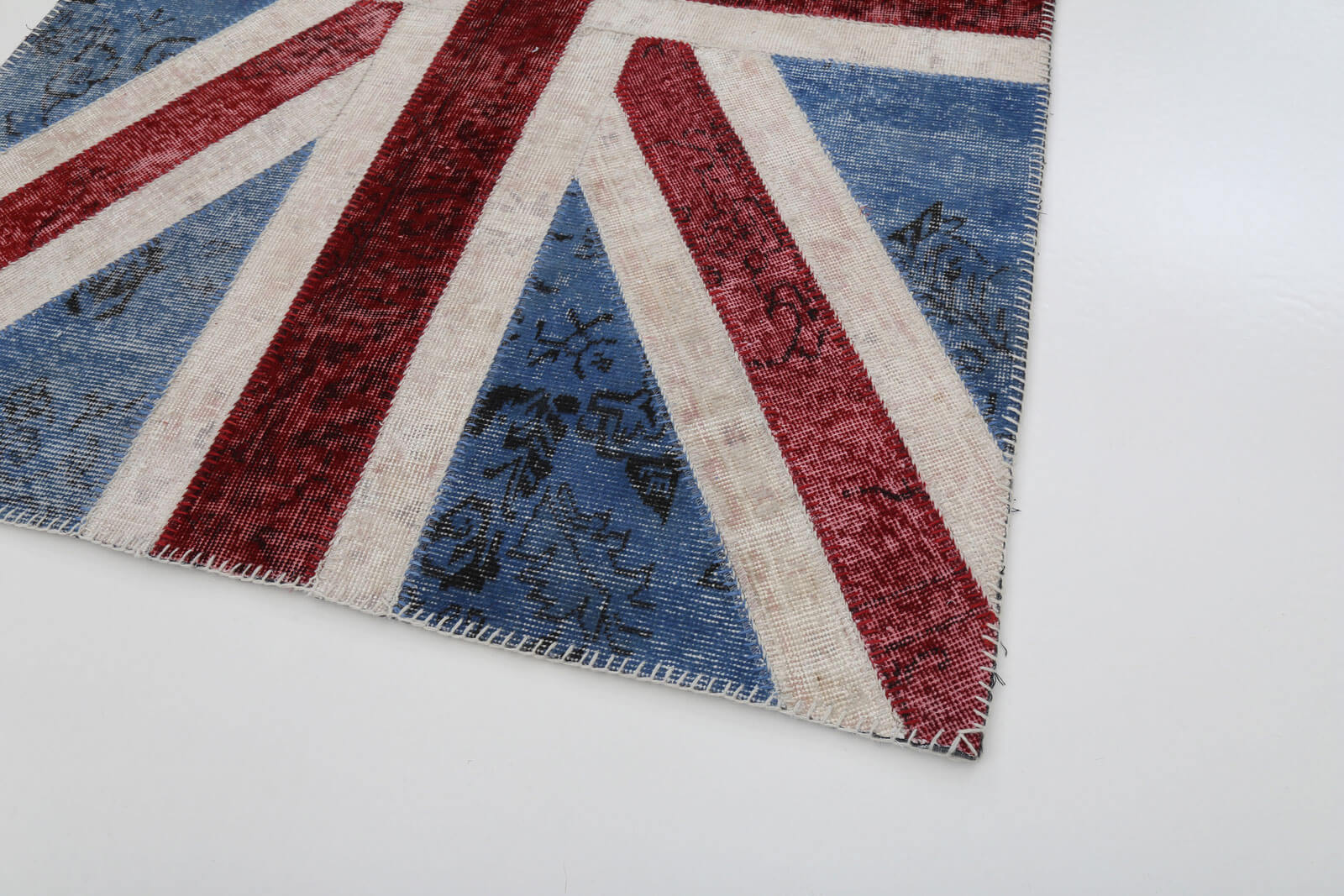 Collection of 4' x 6' British Flag Rug in a gallery layout