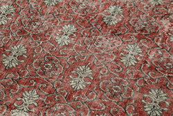 Collection of 2' 11'' x 9' 9'' Red Vintage Runner Rug in a gallery layout