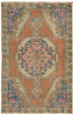 Collection of 4' 5'' x 6' 10'' Hand-Knotted Anatolian Rug in a gallery layout