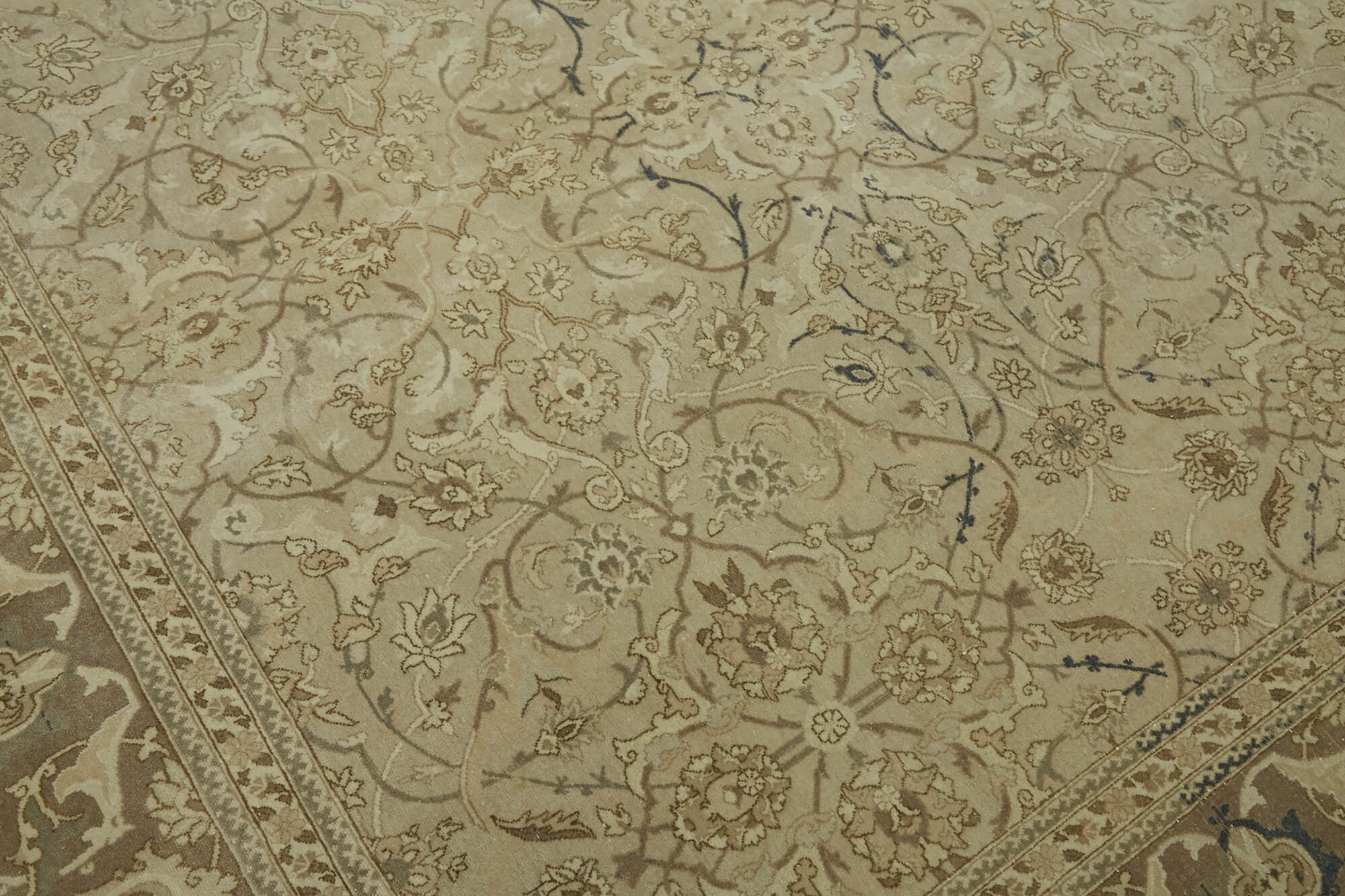 Collection of 7' 3'' x 10' 9'' Beige Vintage Large Area Rug in a gallery layout