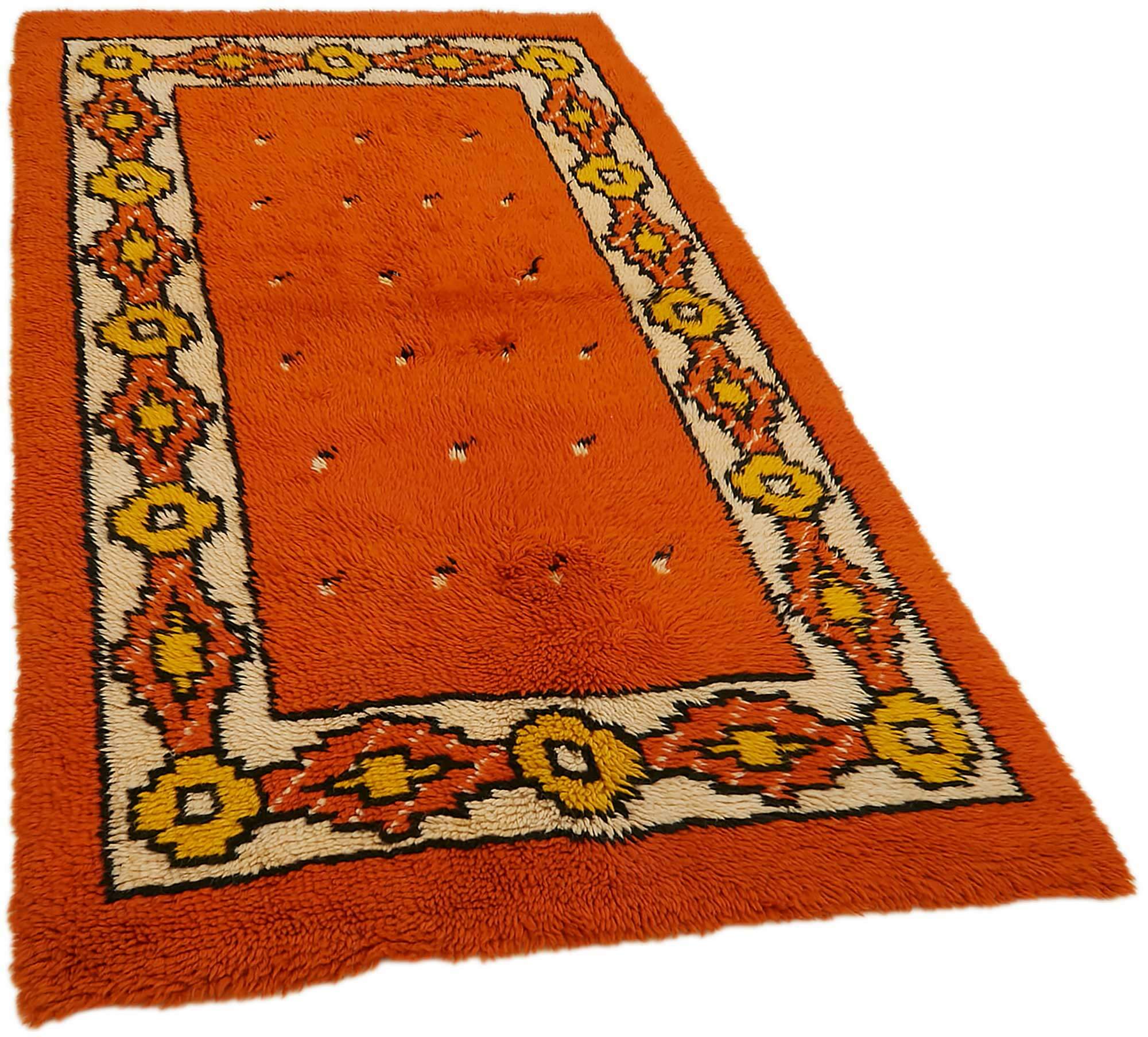 Collection of 3' 10'' x 6' 11'' Vintage Tulu Rug in a gallery layout