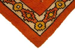 Collection of 3' 10'' x 6' 11'' Vintage Tulu Rug in a gallery layout